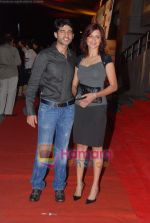 Hiten and Gauri Tejwani at Khichdi -The Movie premiere in Cinemax on 29th Sept 2010 (51).JPG